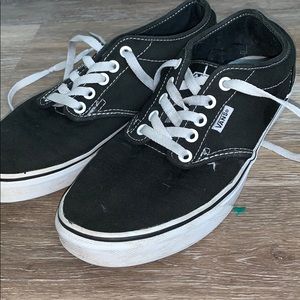 Women’s low classic vans